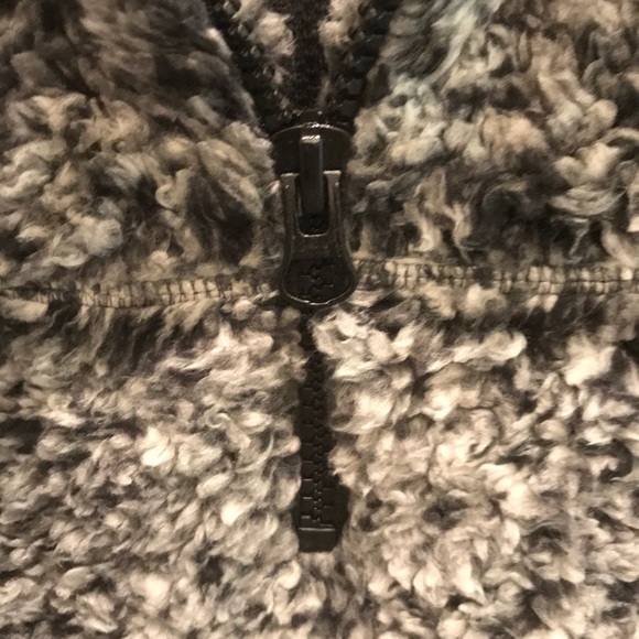 Sherpa Half Zip Pullover with pockets - Gray - Picture 6 of 6